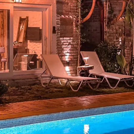 Etiz Alacati