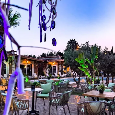 Ξενοδοχείο Etiz Alacati