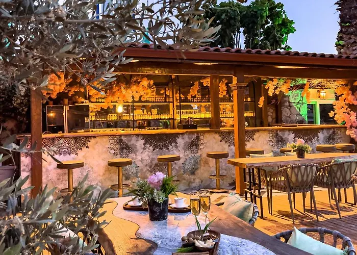 Hotel Etiz Alacati *